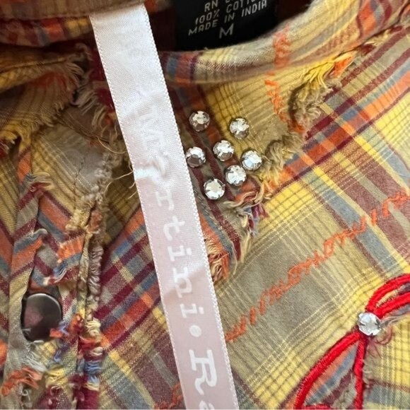 Western Cowgirl Womens Long Sleeve Plaid Shirt Size M Yellow/Red Embellished - Picture 11 of 12